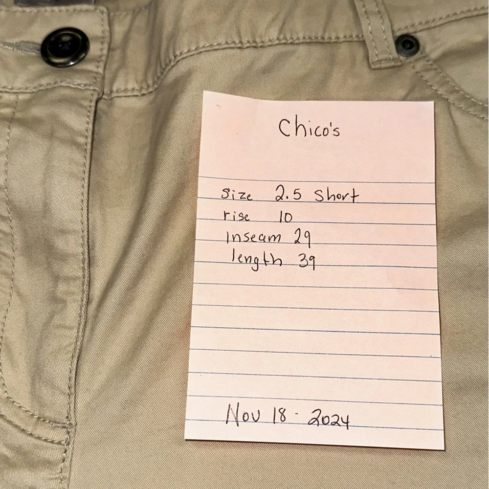 Chico's Khaki  Pants 2.5‎